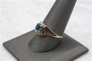 10K Blue Topaz Ring, Yellow Gold, 2.3g, Sz 10.75